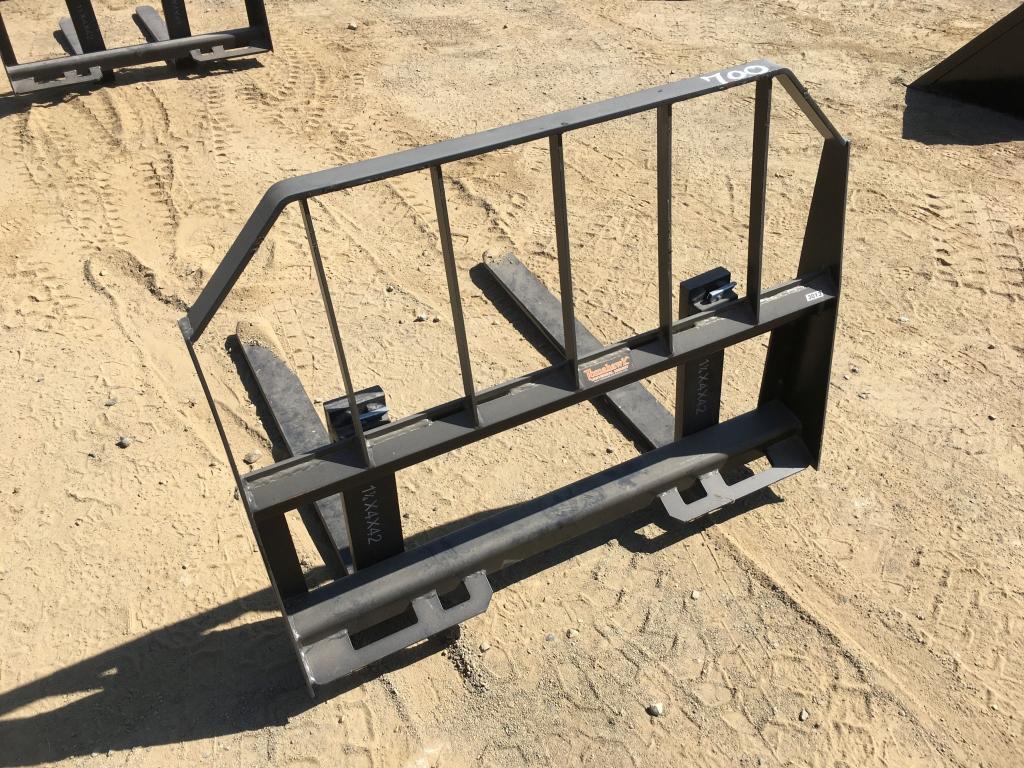 Unused 2022 Tomahawk 42" Forklift Attachment,