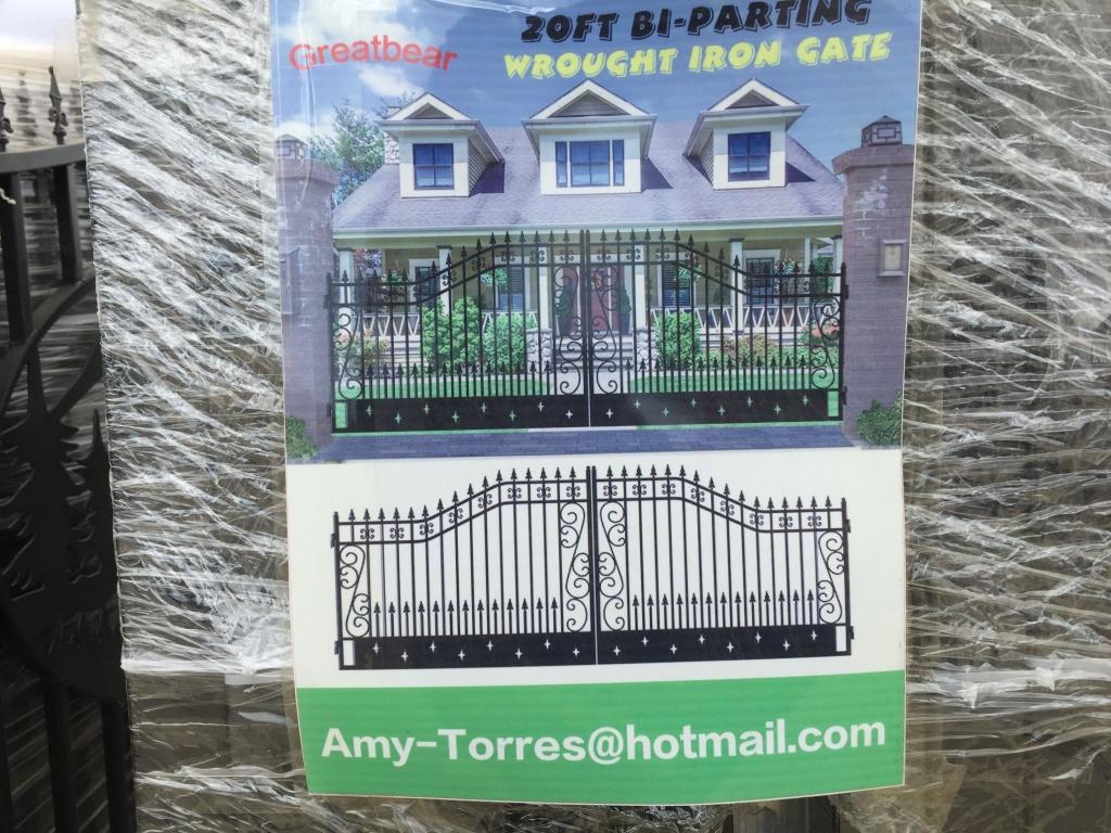 Unused 2022 Greatbear 20' Bi-Parting Iron Gate