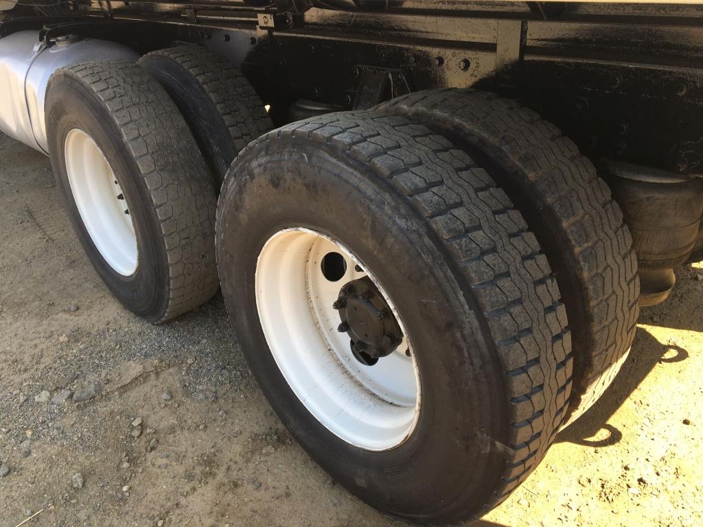 Peterbilt 379 Dump Truck,