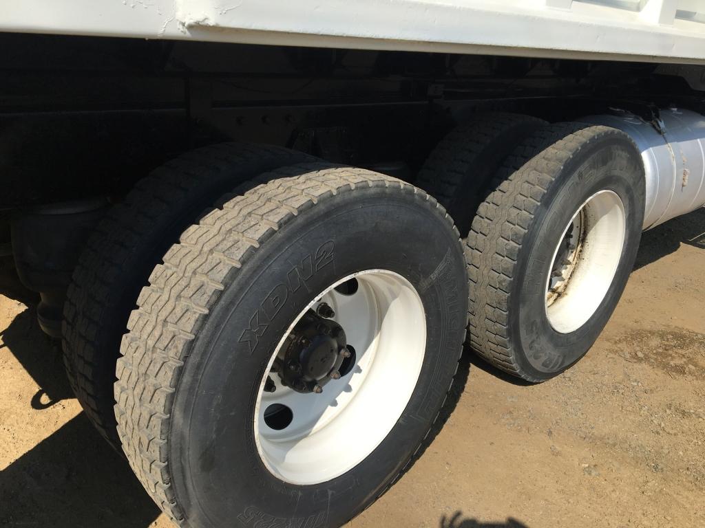 Peterbilt 379 Dump Truck,