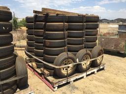 Pallet of (70) Carlisle Trail USA ST215/75D14 Foam