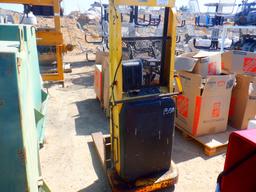 Big Joe Material Lift,