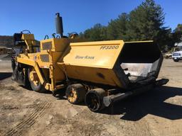 Blaw-Knox PF3200 Asphalt Paving Machine,