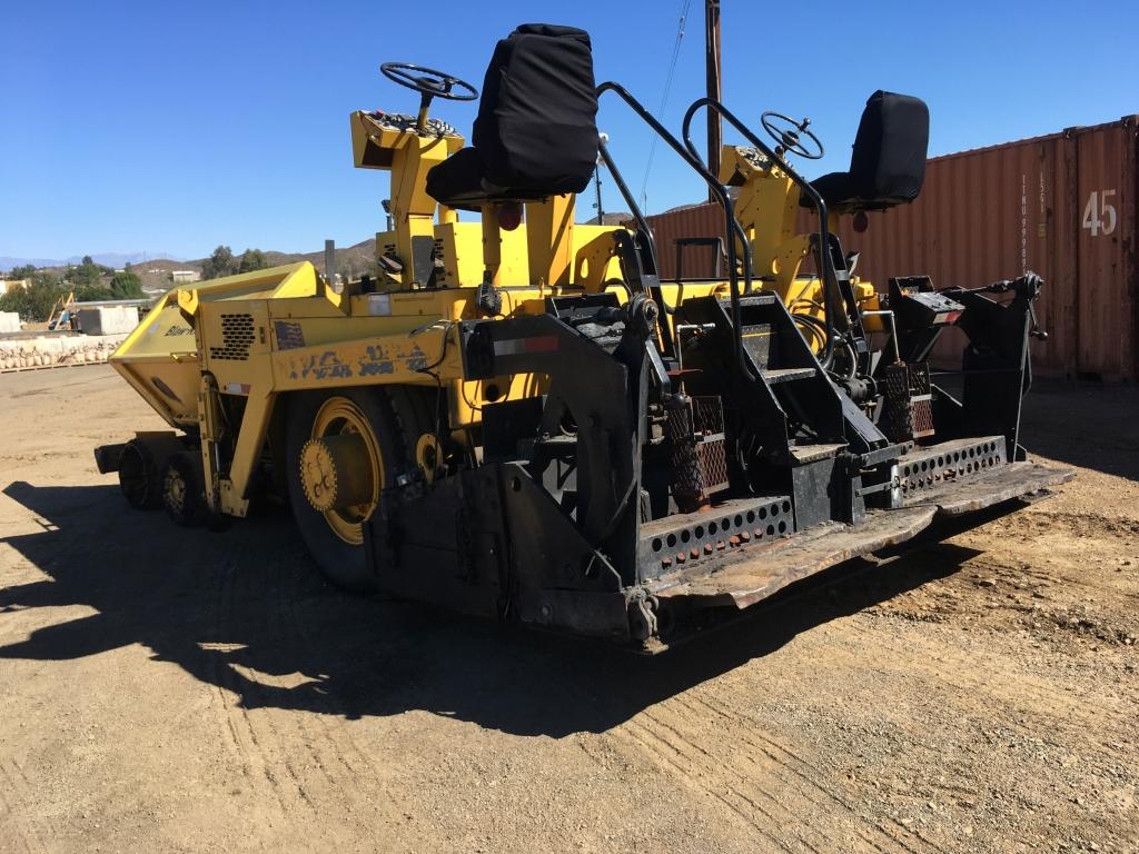 Blaw-Knox PF3200 Asphalt Paving Machine,