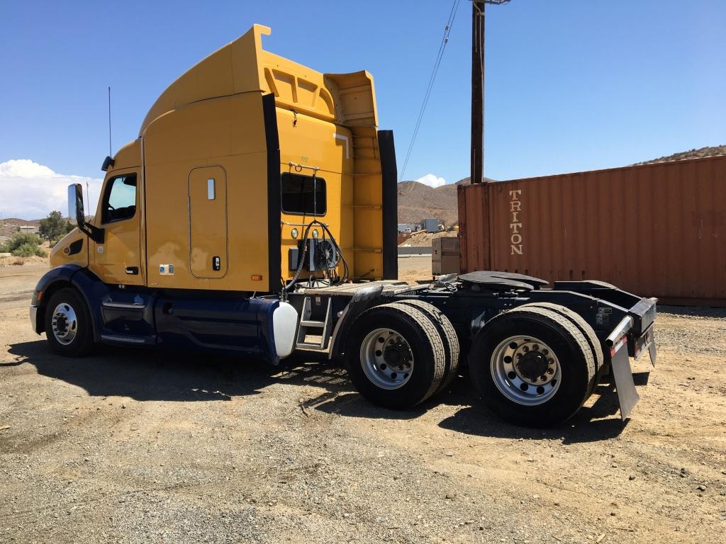 2014 Peterbilt 579 Truck Tractor,