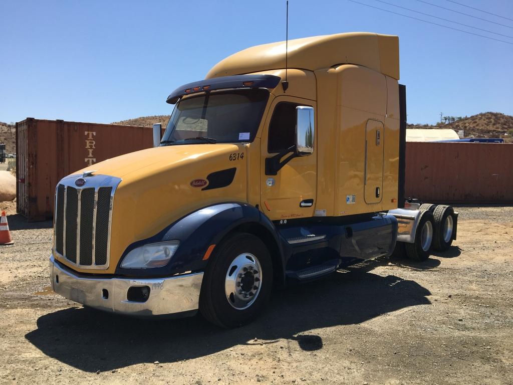 2014 Peterbilt 579 Truck Tractor,