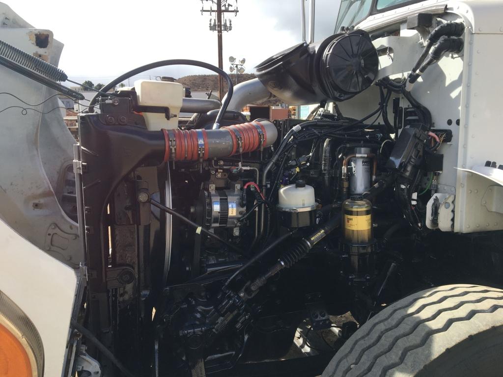 2013 Peterbilt 384 Dump Truck,