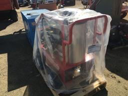 Unused 2022 Magnum 4000 Series Gold Hot Water
