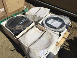 Pallet of (4) Universal 17" 6-Lug Rims.
