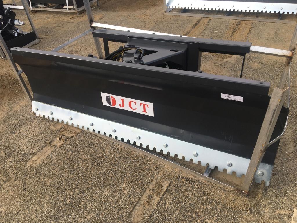Unused 2022 JCT 72in Dozer Blade Attachment,