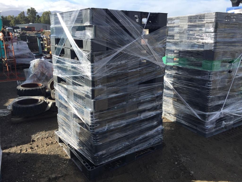 (14) 40in x 47in Plastic Pallets.