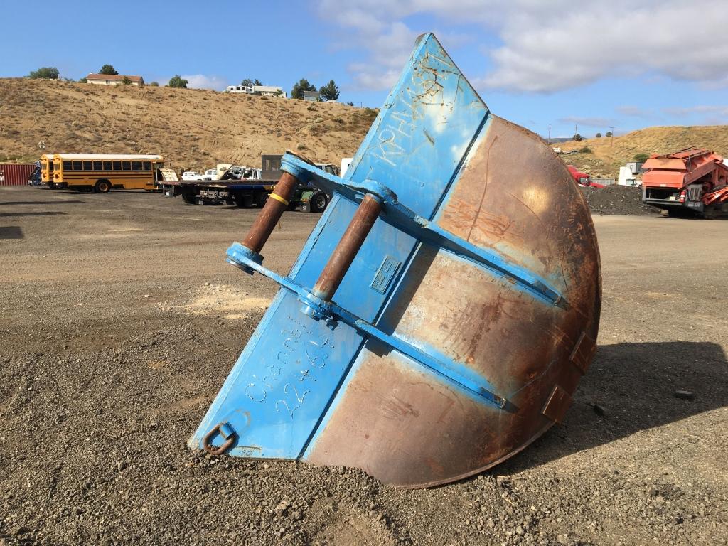 Hensley 3.5 CuYd V Bucket,