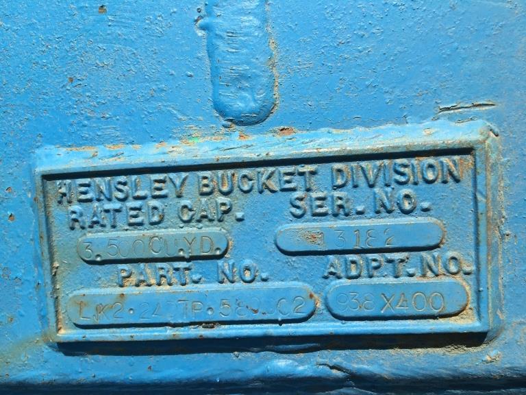 Hensley 3.5 CuYd V Bucket,