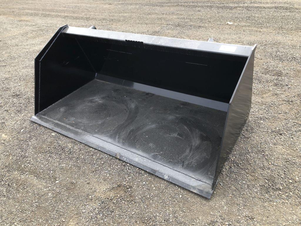Unused 72in Loader Bucket,
