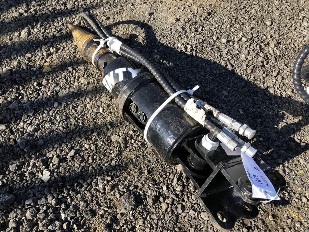 Unused Lanty Tree Splitter Attachment,