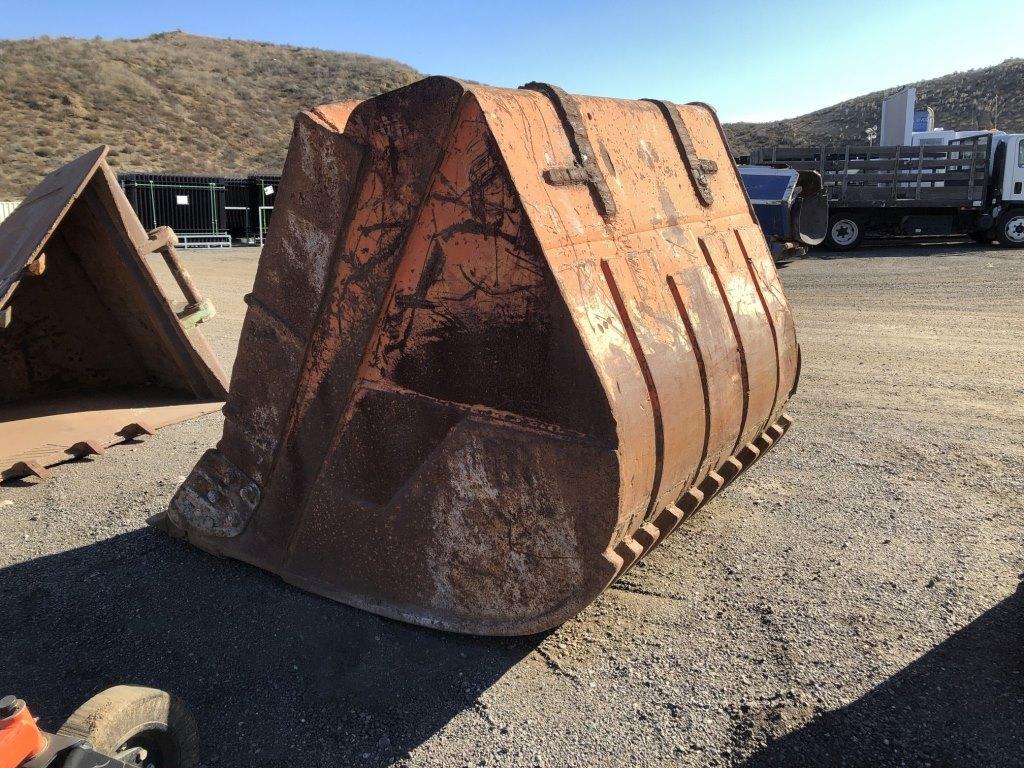 70in Excavator Bucket.
