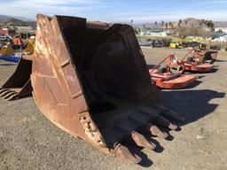 70in Excavator Bucket.