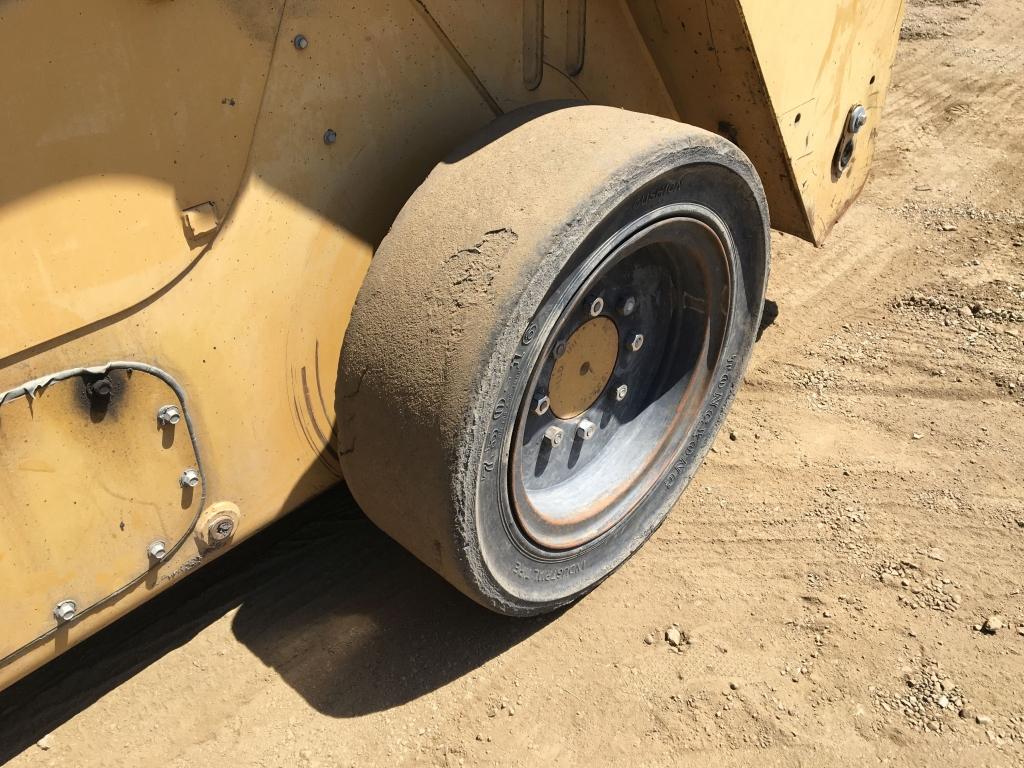 2007 Caterpillar 272C 2-Speed Skid Steer Loader,