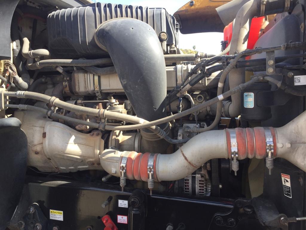 2013 Freightliner Coronado SD Truck Tractor,