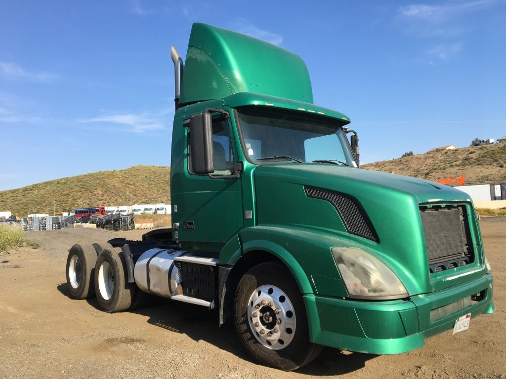 2008 Volvo VNL Truck Tractor,