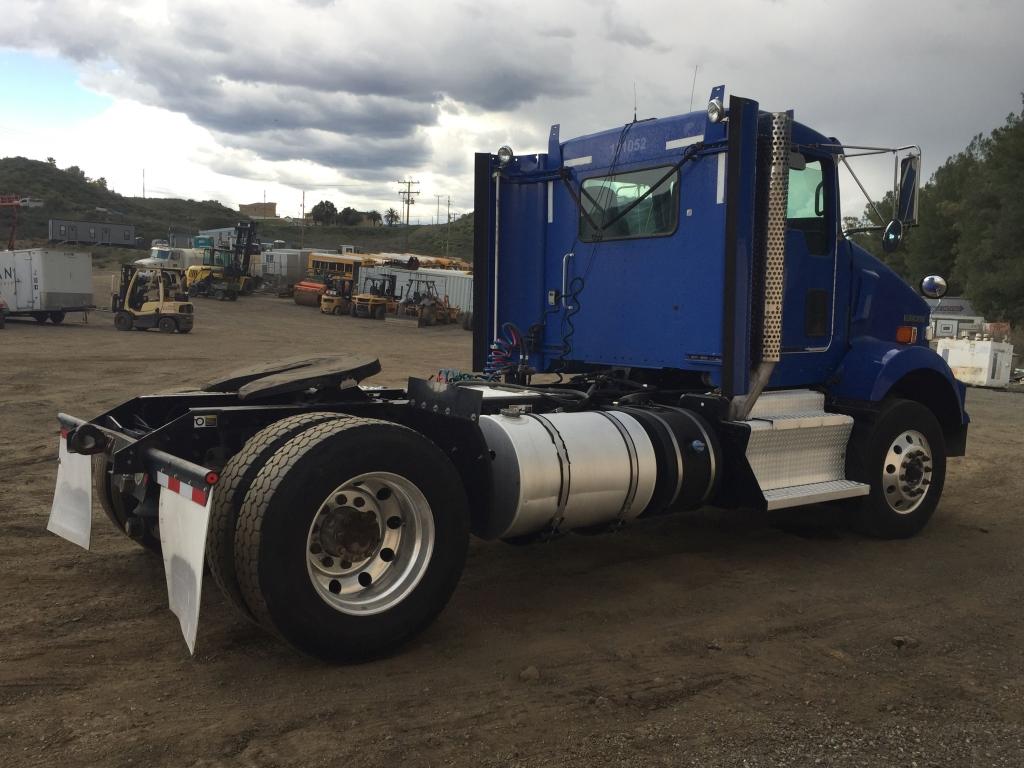 2011 Kenworth T800 Truck Tractor,