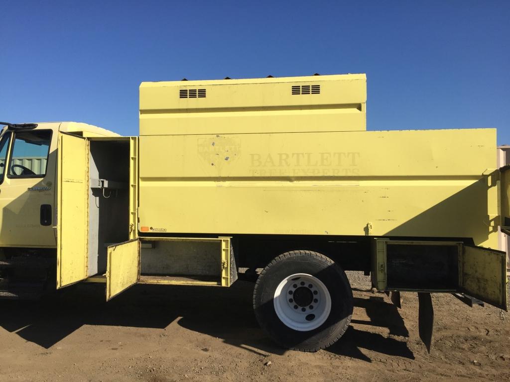 2014 International Dura Star 4700M7 Chipper/Dump