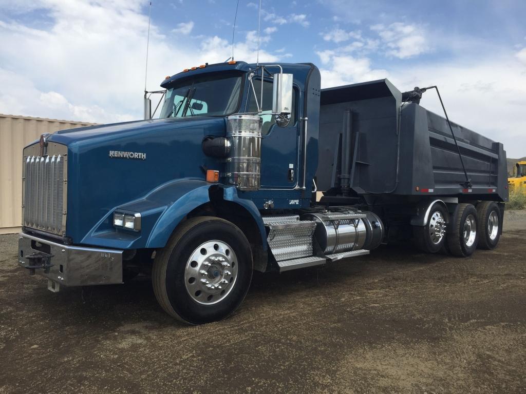 2014 Kenworth T800 Super 10 Dump Truck,