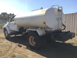 2005 Ford F750 2000 Gallon Water Truck,