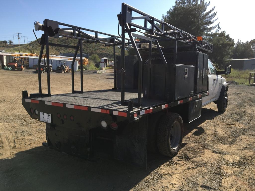 2015 Dodge Ram 5500 Crew Cab Flatbed Truck,