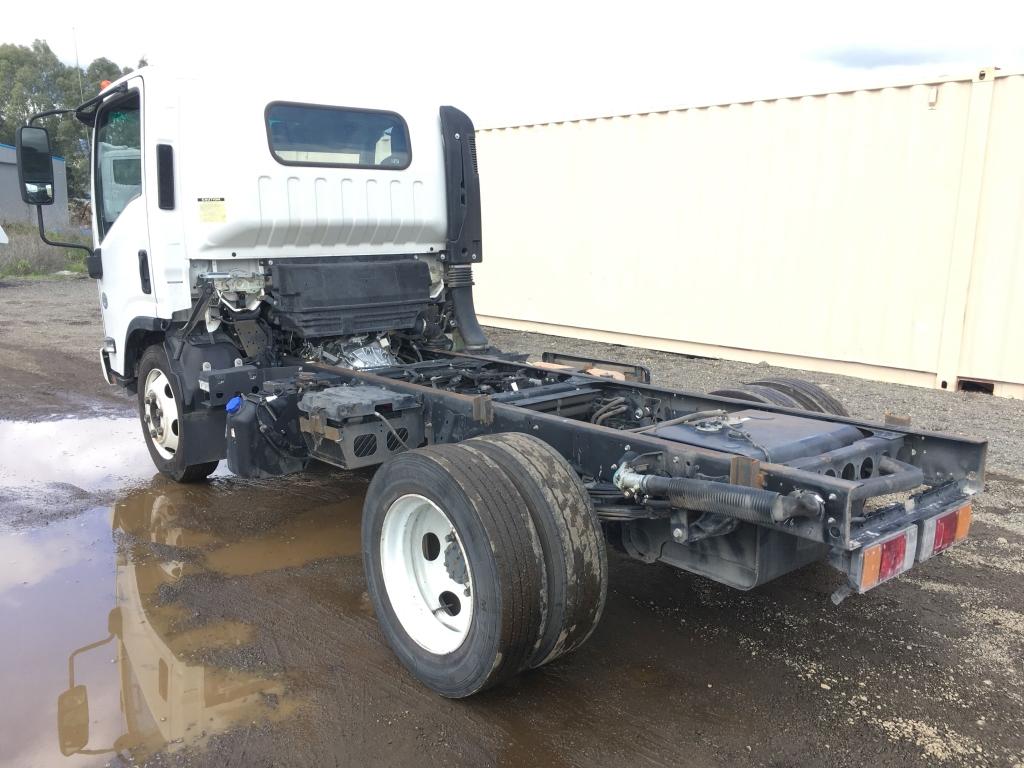 2014 Isuzu NPR Cab & Chassis,