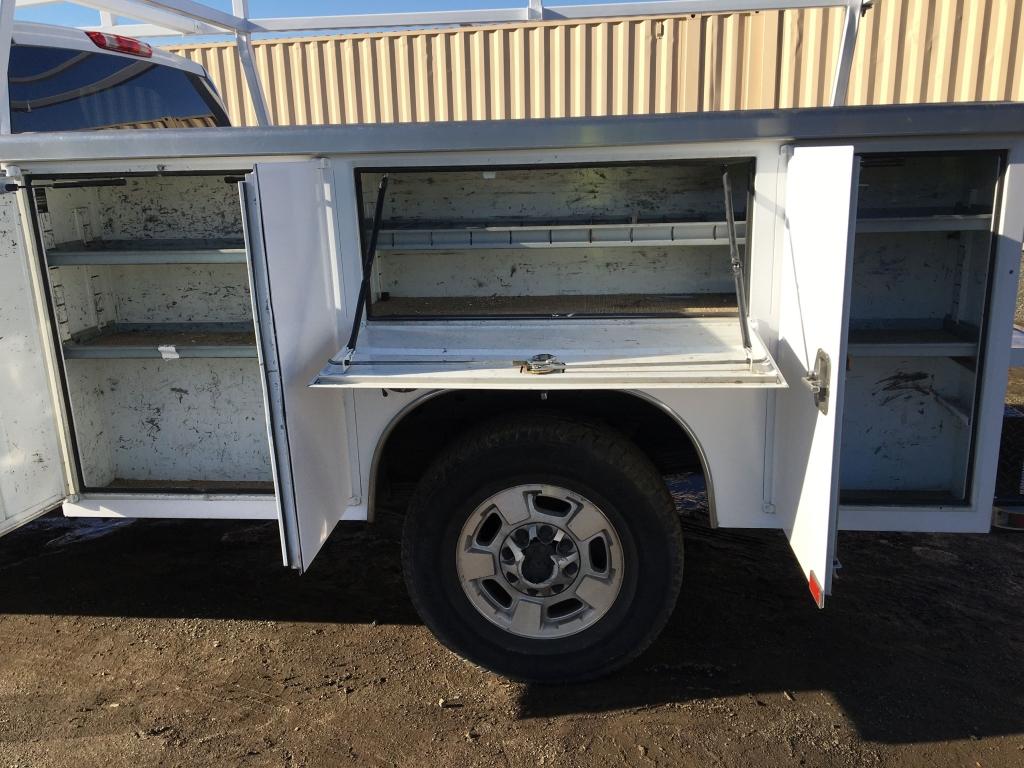 2011 Chevrolet Silverado Extended Cab Service