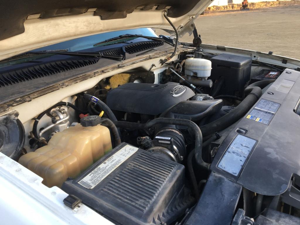 2004 Chevrolet 2500 HD Silverado Service Truck,