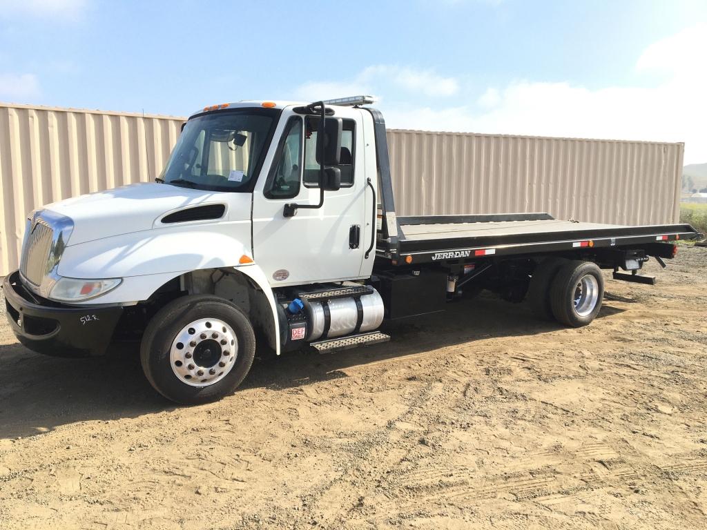 2018 International MH025 Roll Back Truck,