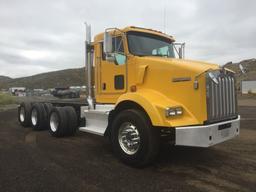 2013 Kenworth T800 Cab & Chassis,