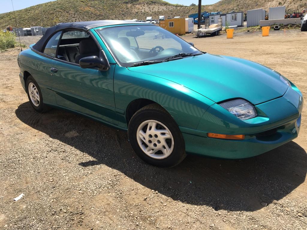 1997 Pontiac Sunfire Convertible Coupe,