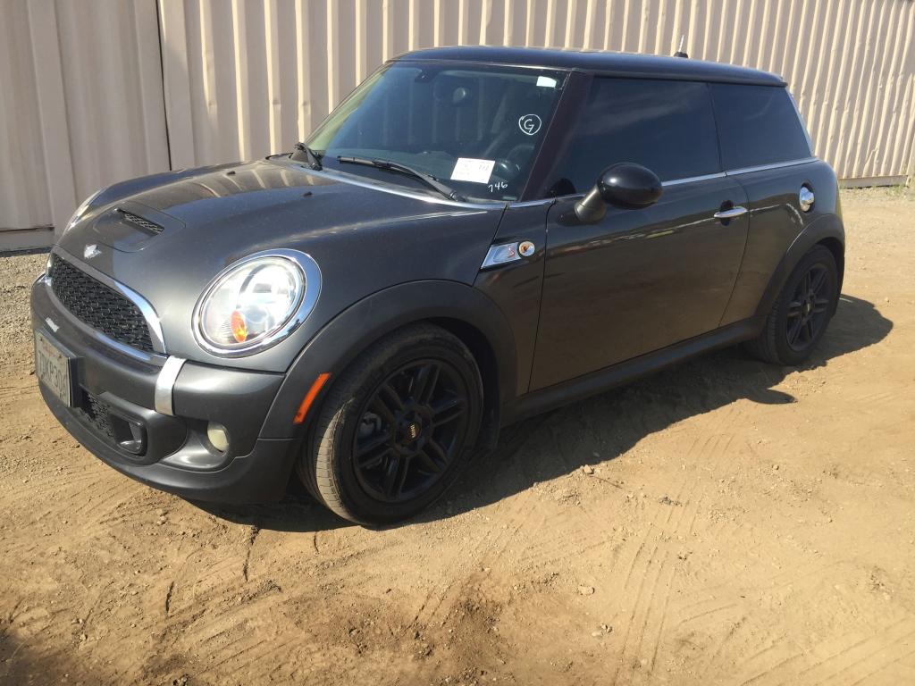 2013 Mini Cooper S Coupe,