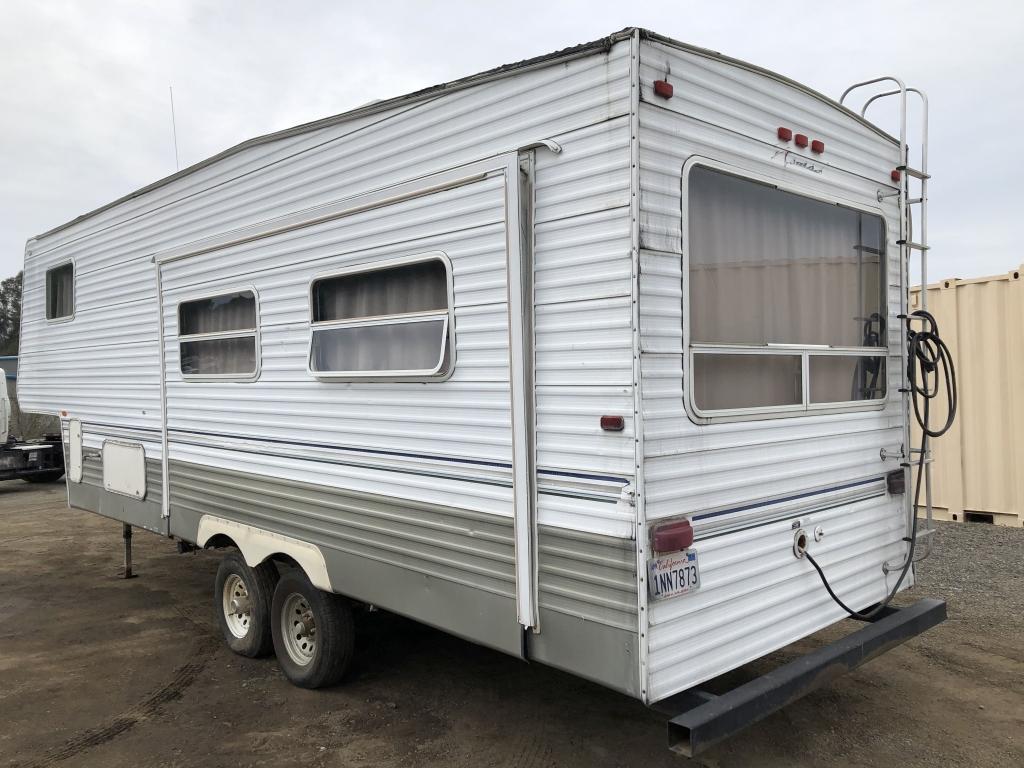 2004 Skyline 2705 28ft 5th Wheel Travel Trailer,