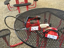 Milwaukee M12 Cordless Grease Gun,