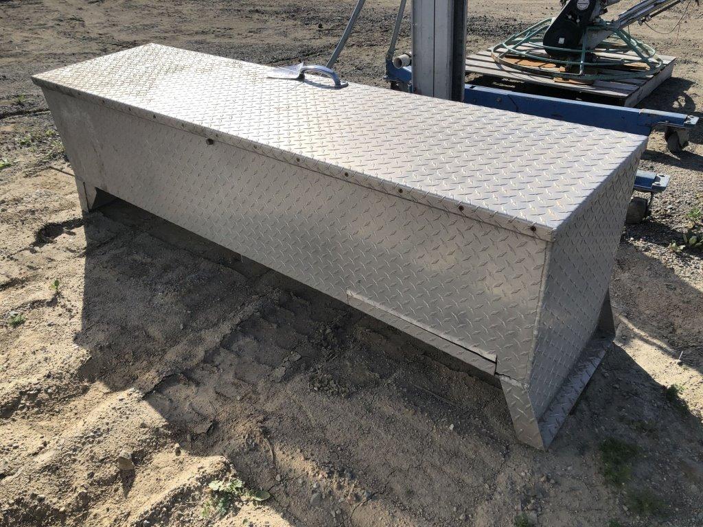 20in x 73in x 21in Diamond Plate Truck Bed