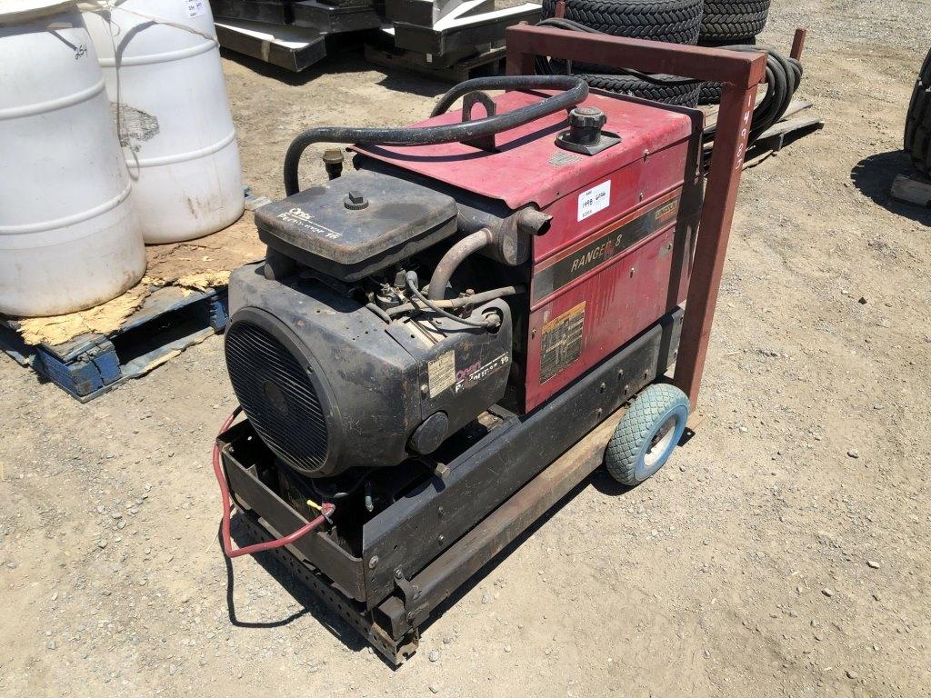 Lincoln Ranger 8 Electric Welder.