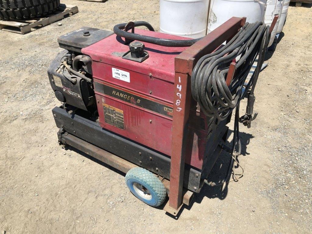 Lincoln Ranger 8 Electric Welder.