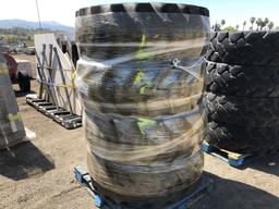 (4) Misc 17.5-25 Tires & Rims,