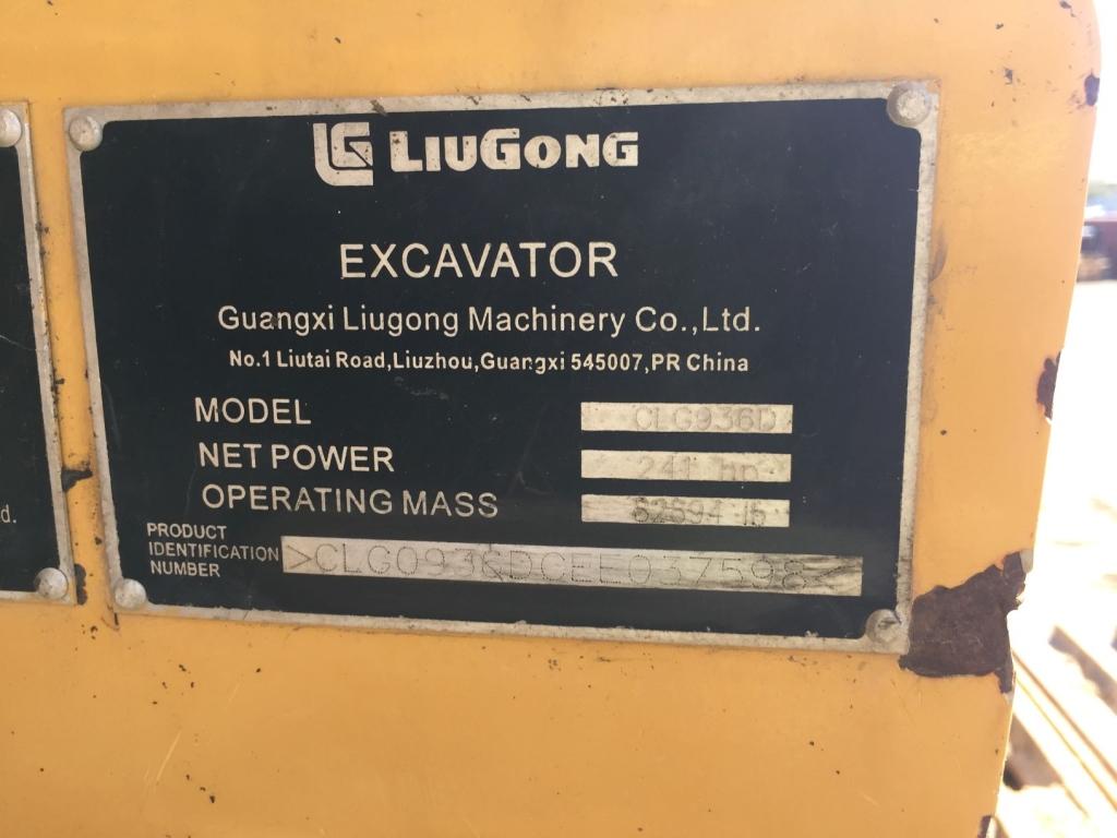 2014 LiuGong CLG936D Excavator,