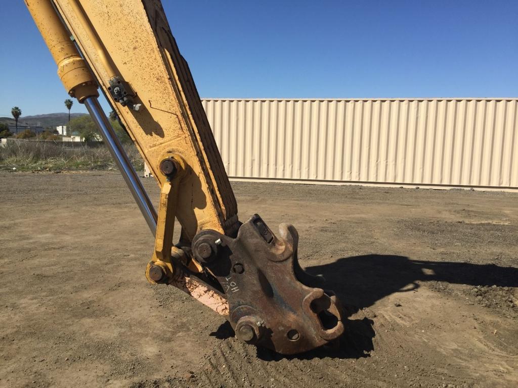 2014 LiuGong CLG936D Excavator,