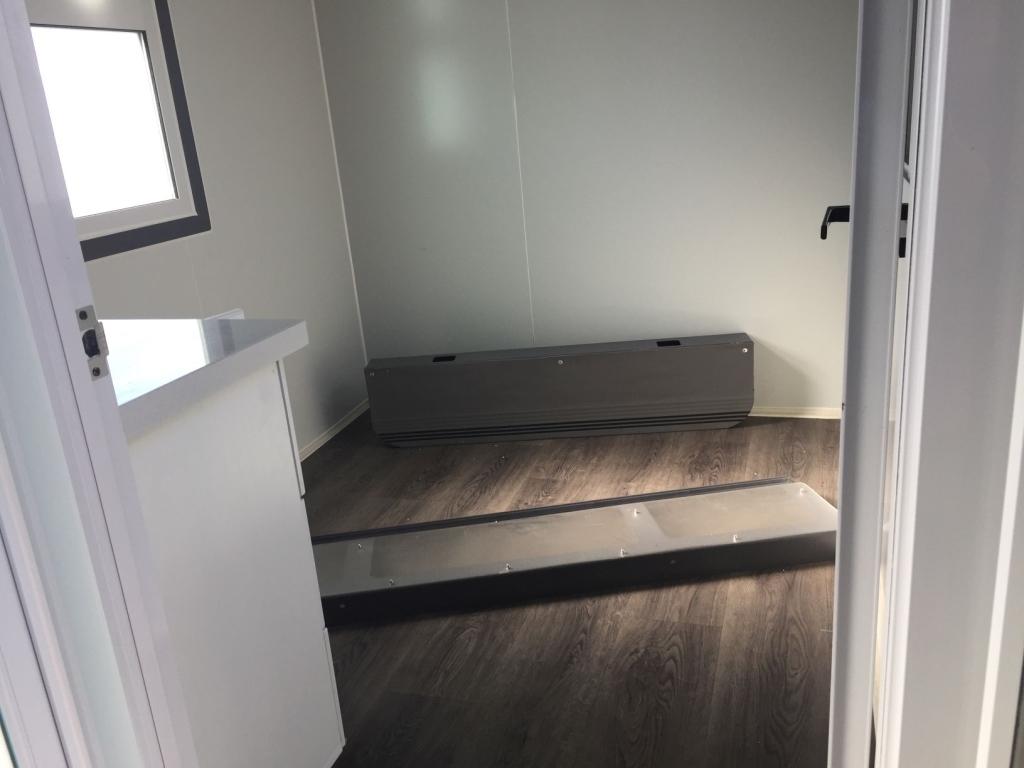 20ft x 7ft Portable Office,