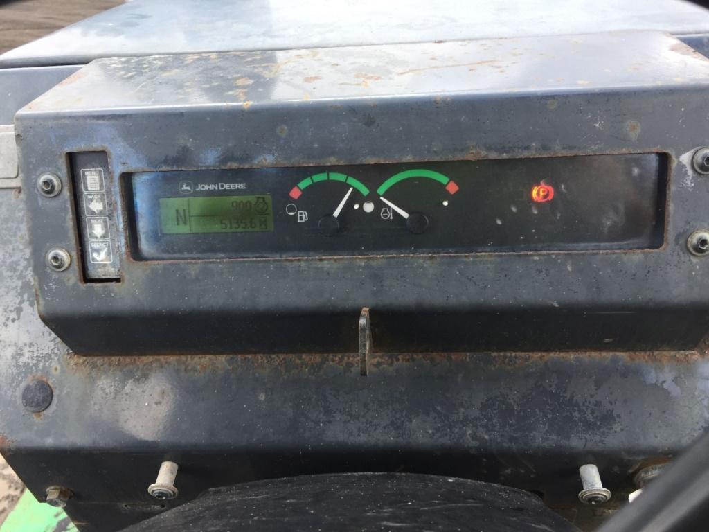 2015 John Deere 210LEP Skip Loader,