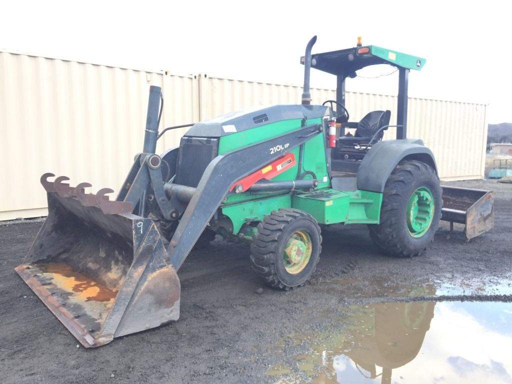 2015 John Deere 210LEP Skip Loader,