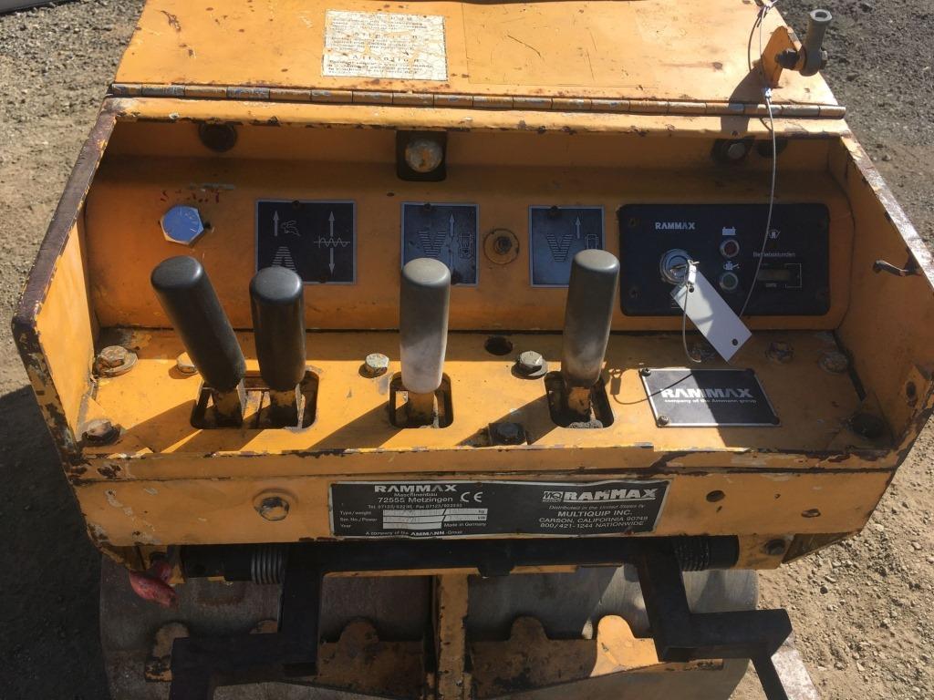 2005 Rammax P33-24 HHMR Walk-Behind Vibratory