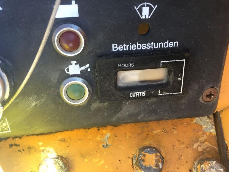 2005 Rammax P33-24 HHMR Walk-Behind Vibratory