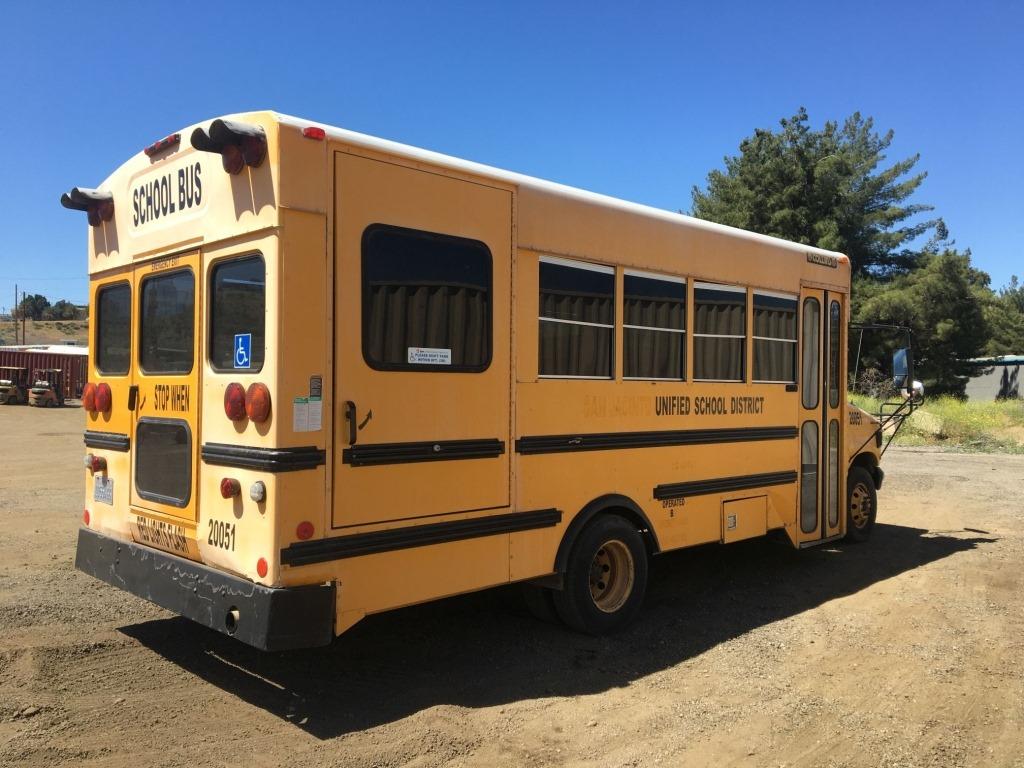2000 Ford E450 Bus,